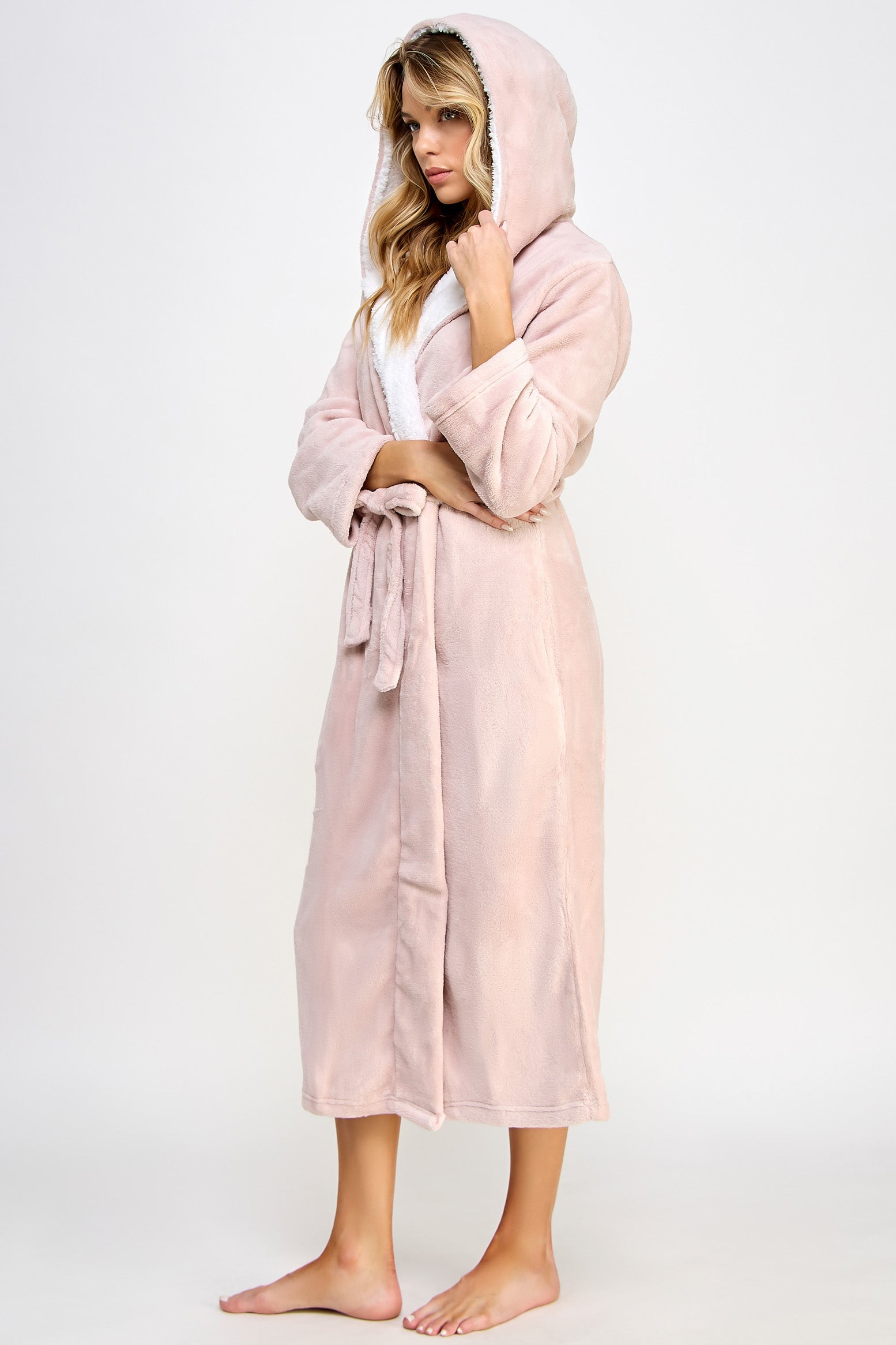 1818 Janette Robe-4