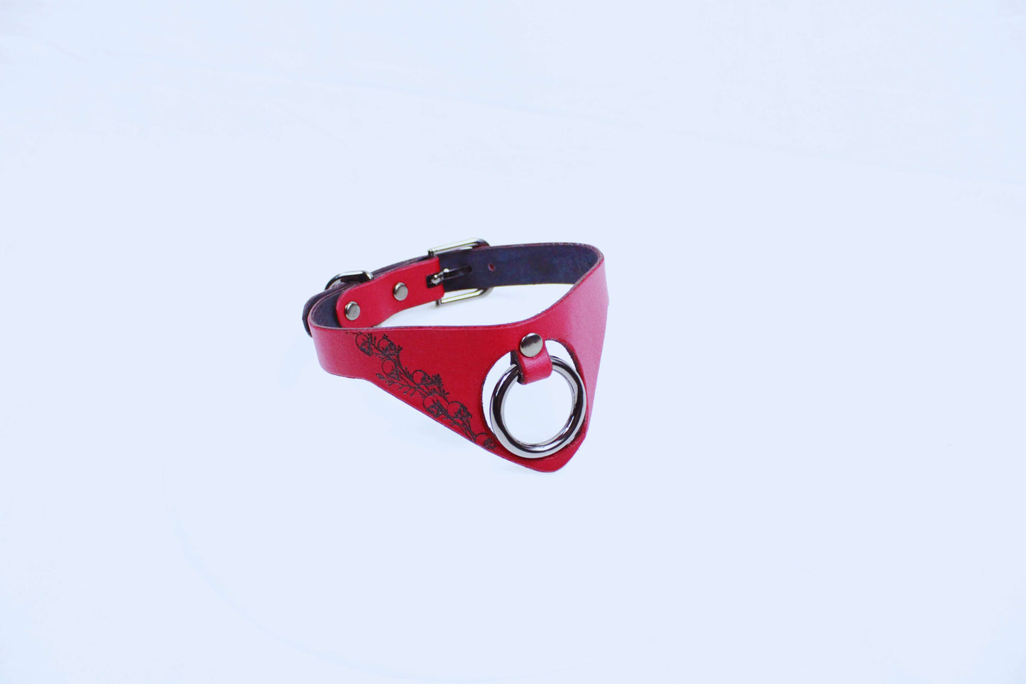 Gothic BDSM Collar with O-Ring – Red Leather Submissive Choker-4