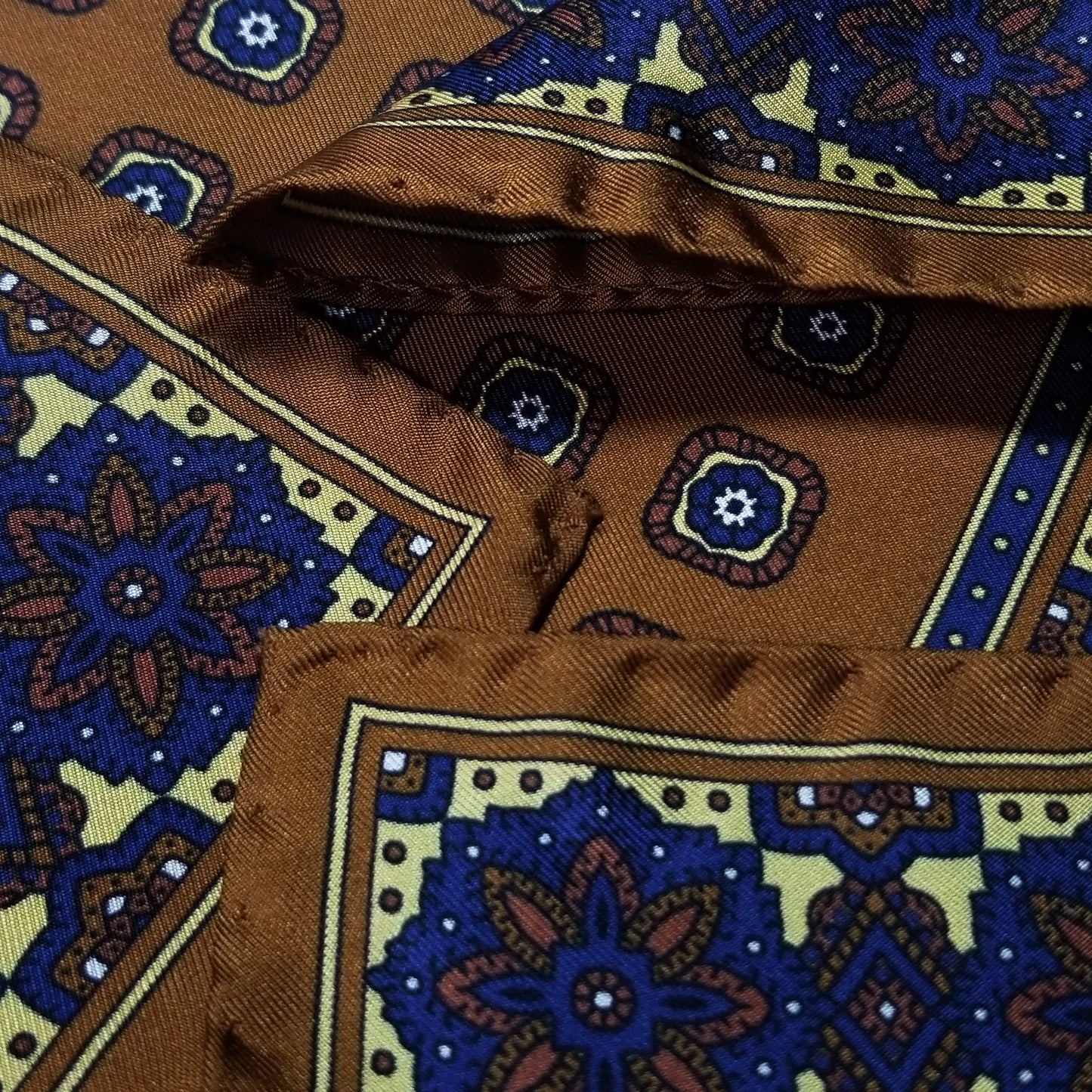 17" Camel Brown Geometric Silk Twill Pocket Square-4