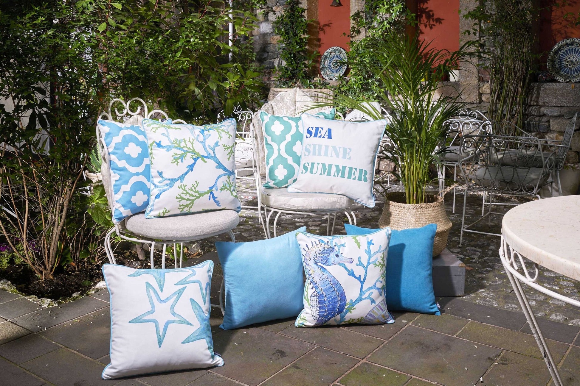 18" Blue Green And White Coral Throw Pillow Cover-6