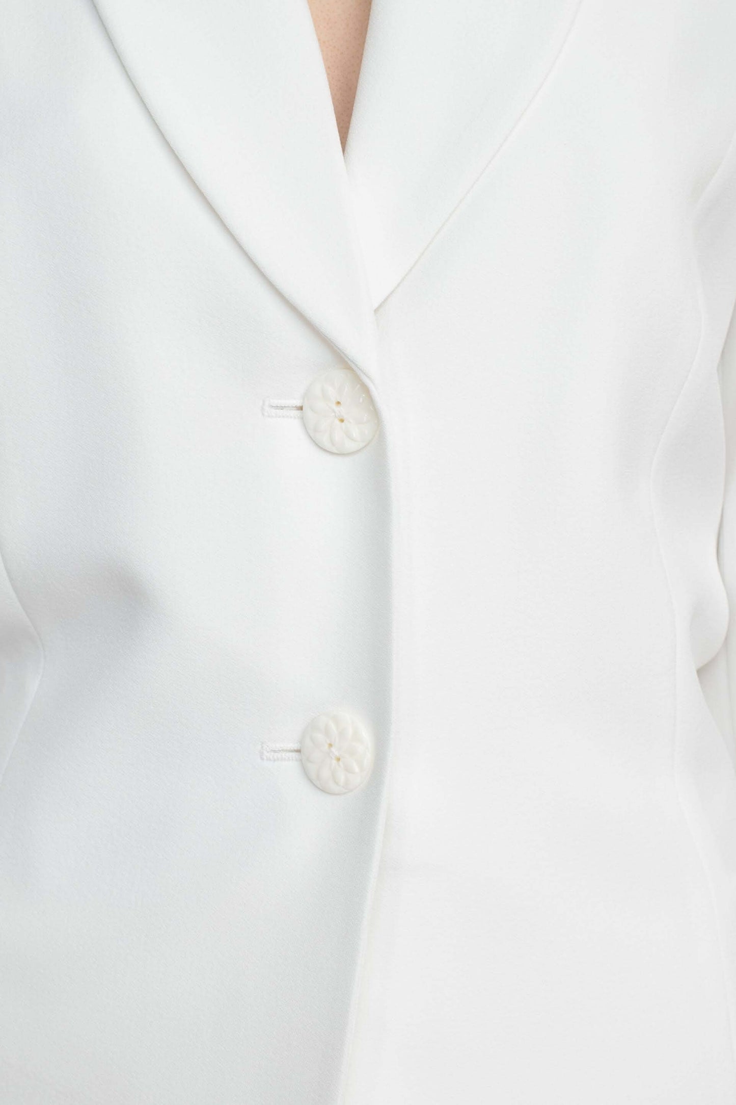 Le Suit Shawl Collar 2 Button Closure Crepe Jacket with Zipper Back Column Skirt  (Two Piece)-3