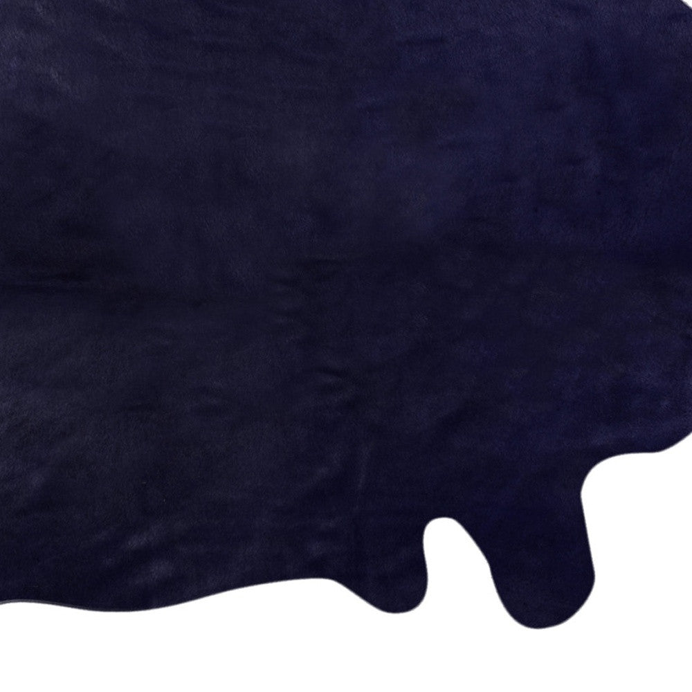 5' X 7' Midnight Cowhide Hand Knotted Area Rug-4