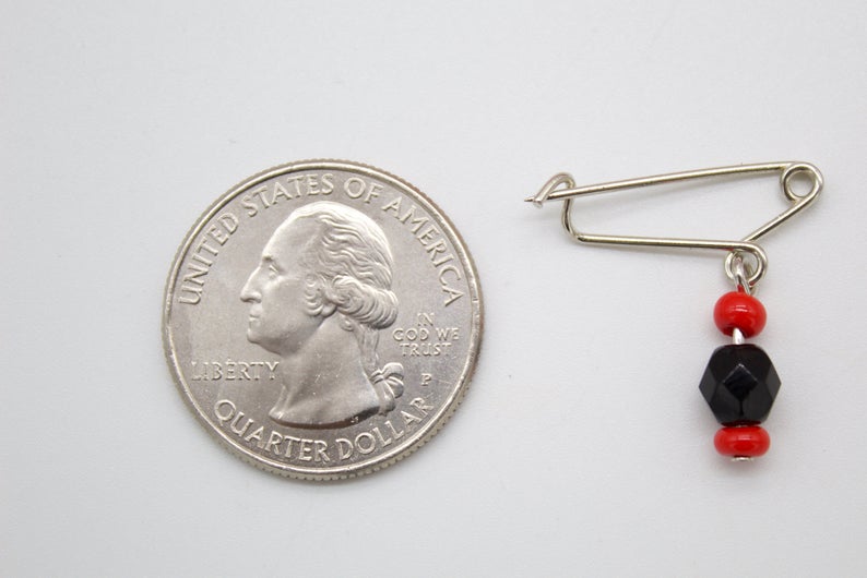 18K Gold Filled Azabache Red And Black Bead Pin-4