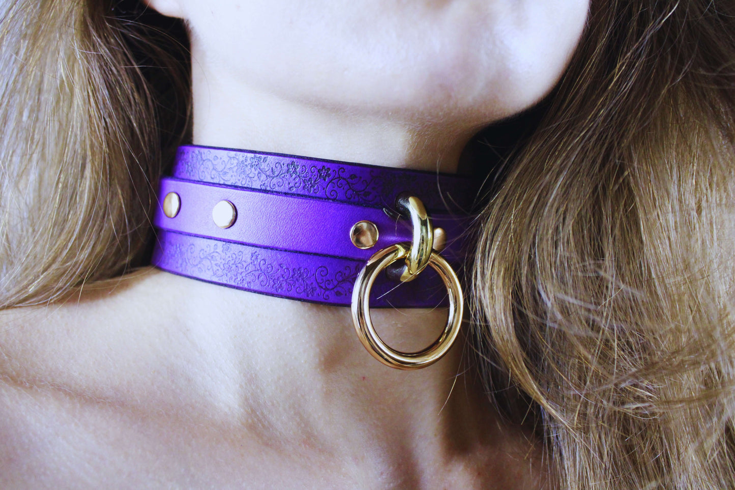Floral Pattern Submissive Collar – Purple Leather Discreet Day Choker-4