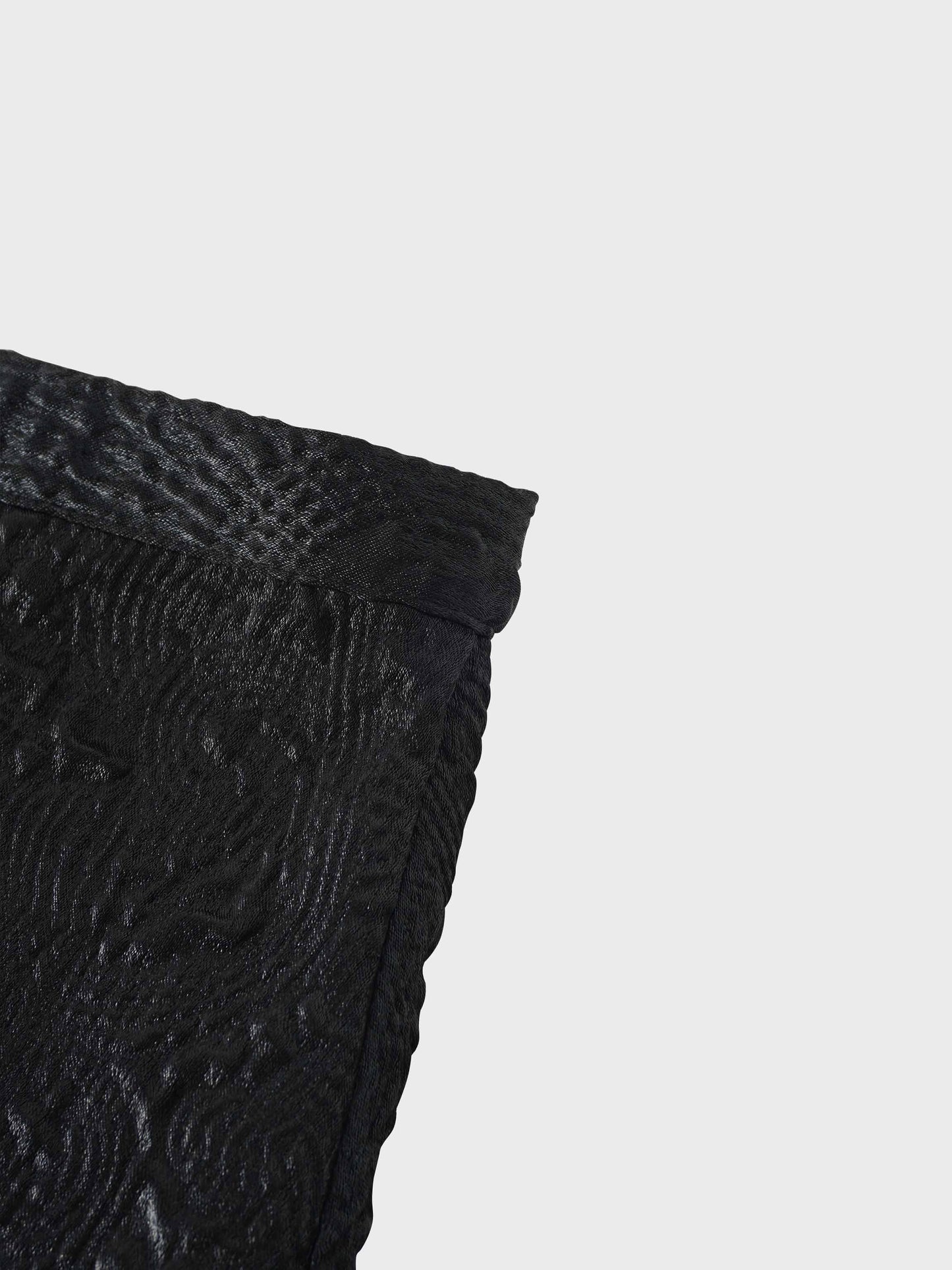 Embossed Inverted Pleat Skirt-Black-4