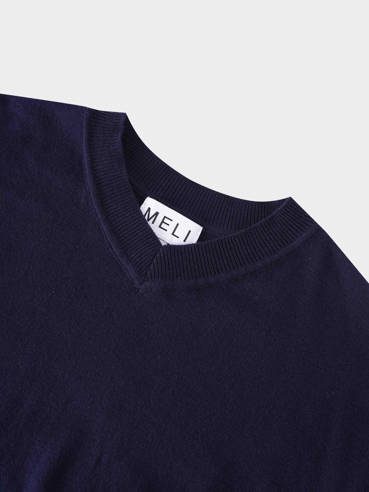 High V Lightweight Sweater-Navy-2