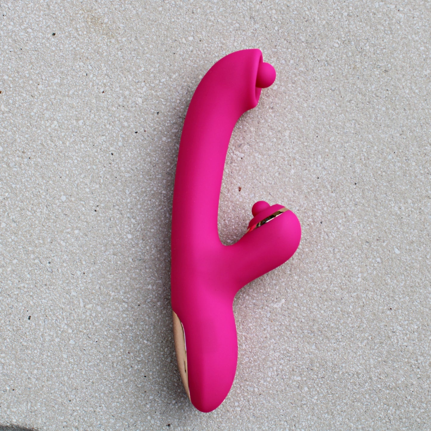 Vibrating Balls Massager - The Aria | V For Vibes