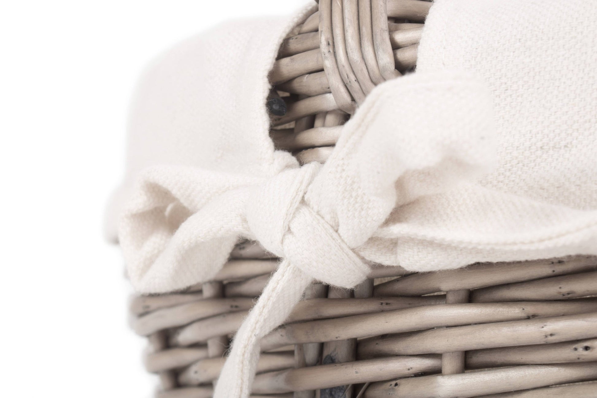 Lined Antique Wash Wicker Bathroom Shopping Basket-4