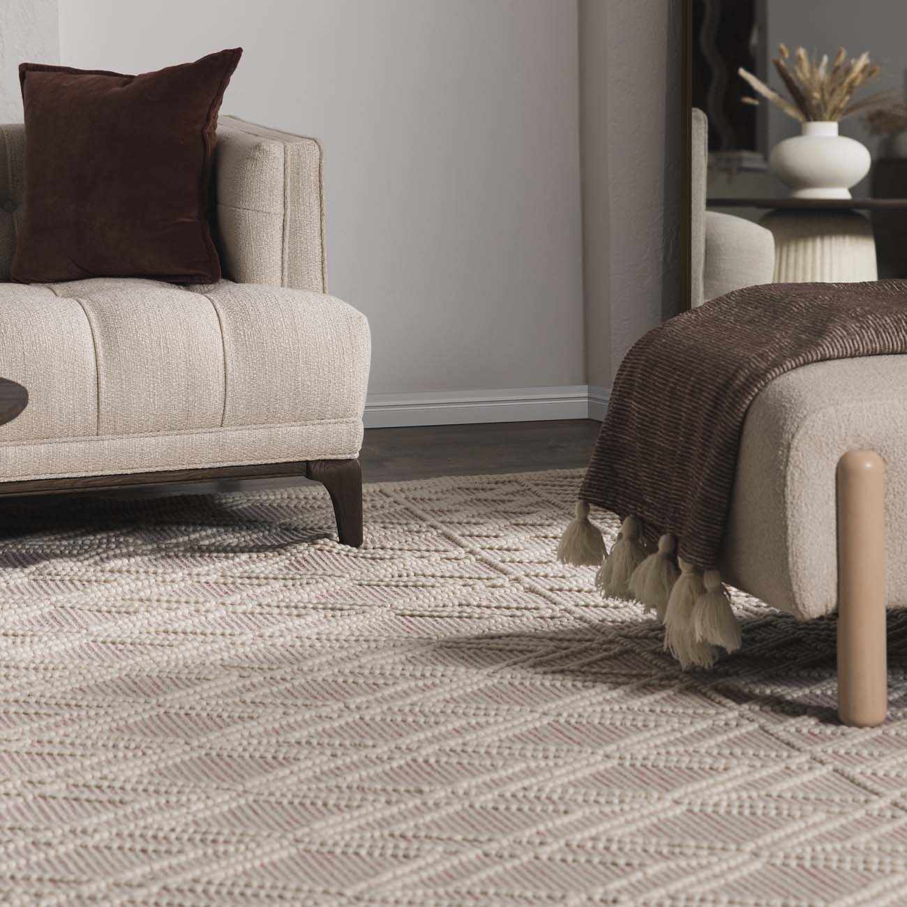Ramsbury Soft Pink Wool Rug-2