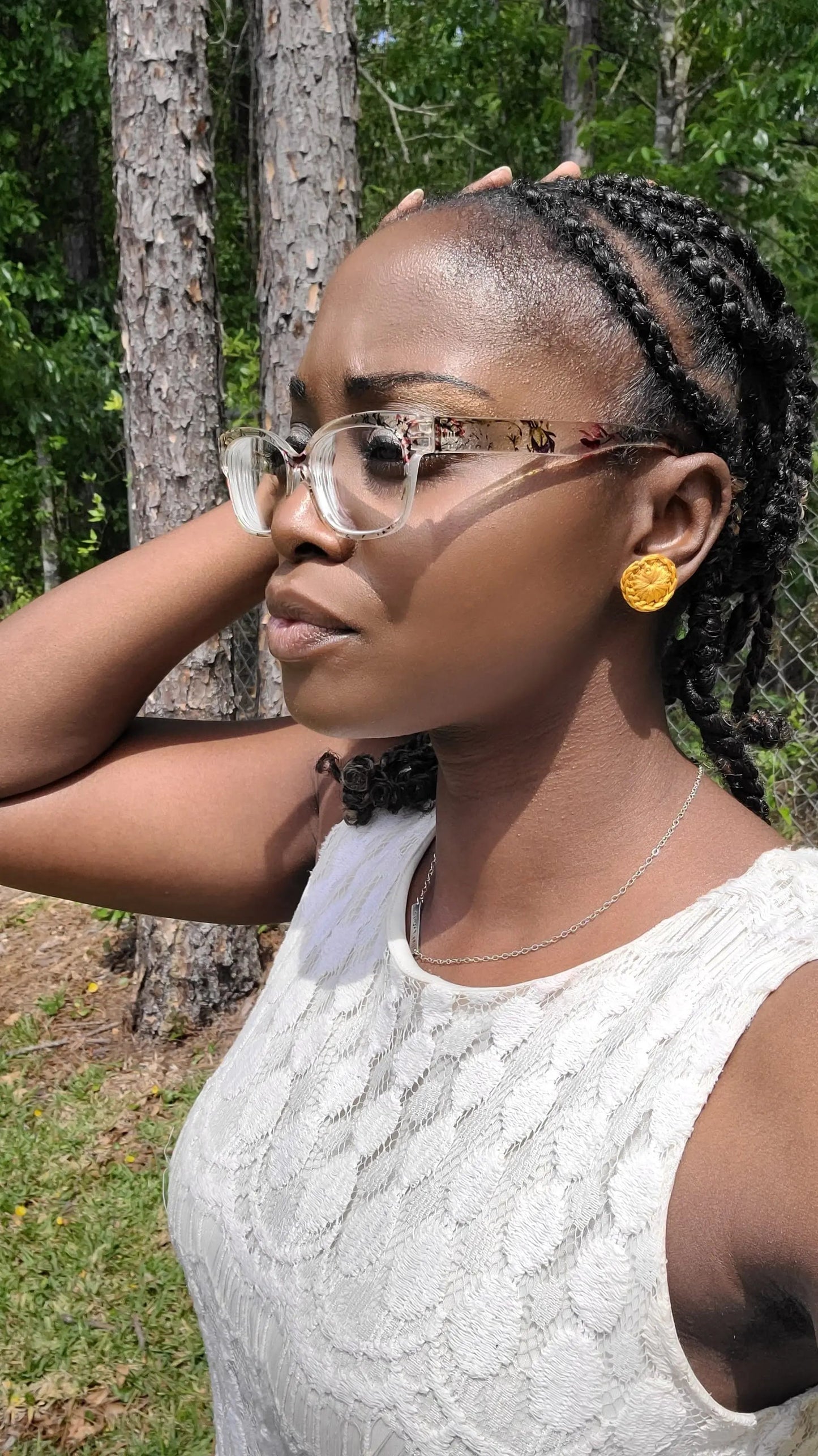 Circle Post Studs-1