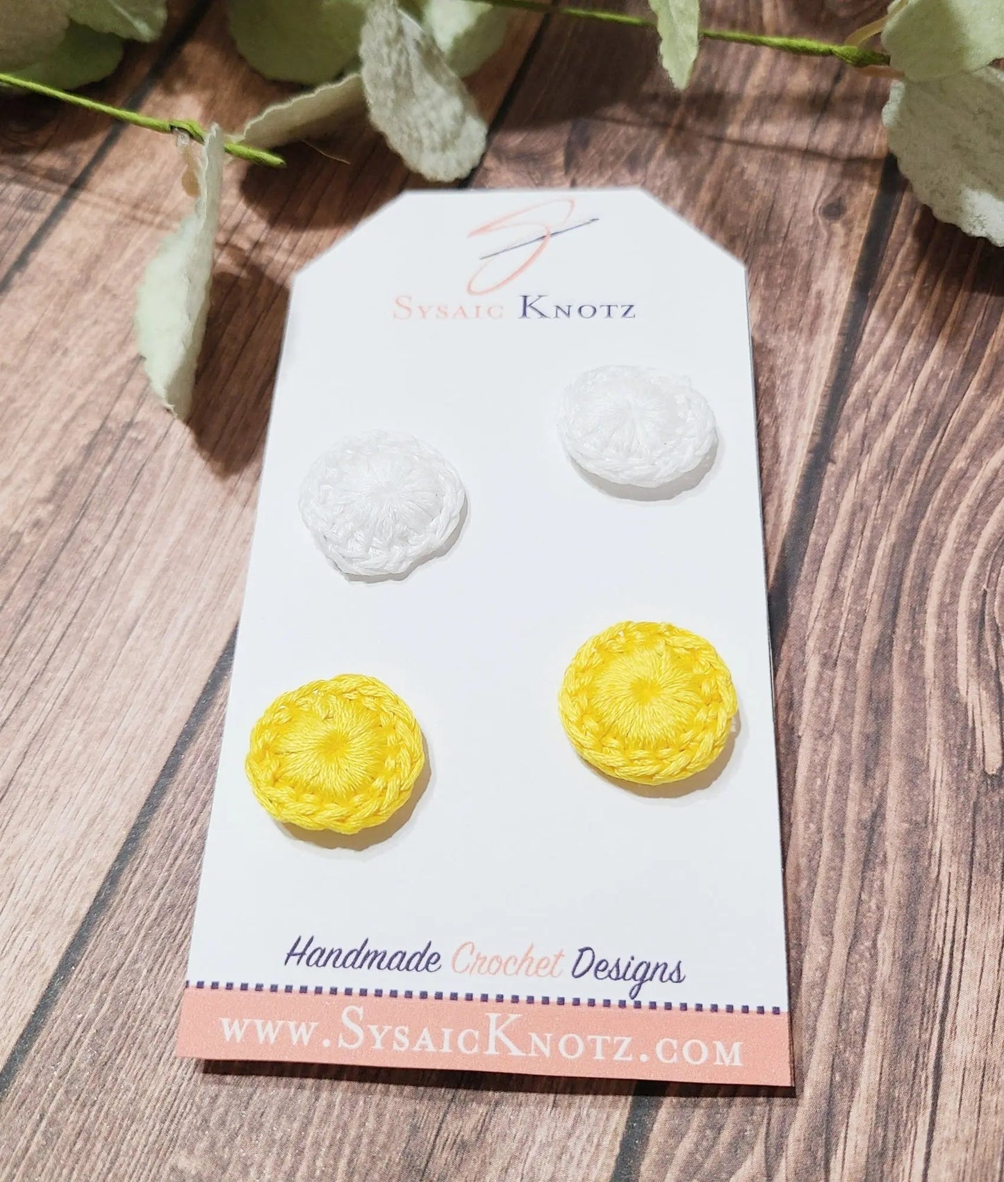 Circle Post Studs-5