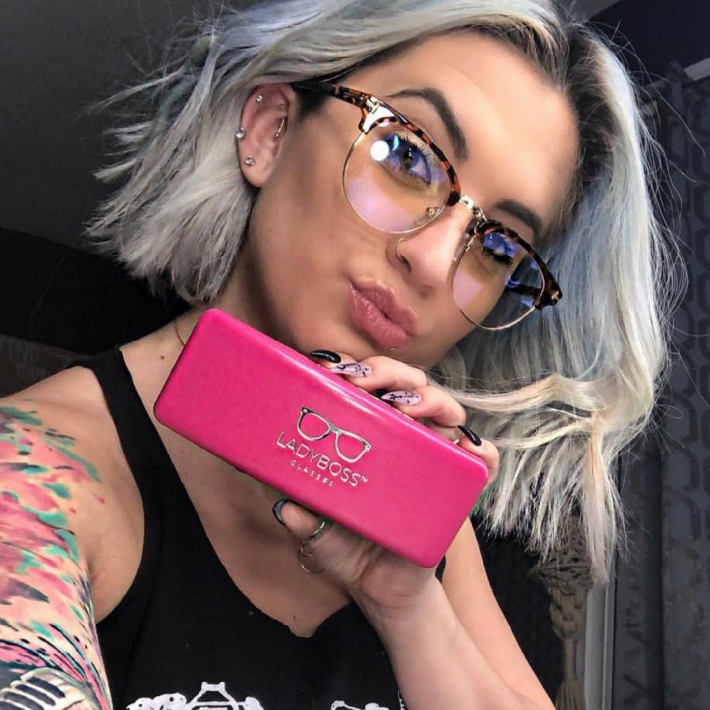 LADYBOSS SCHOLARS - Tortoise-3