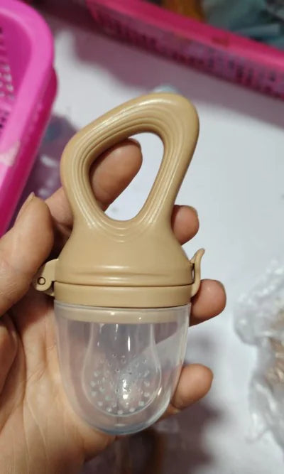 Baby Wheat Straw Food Feeder with Silicone Nipple