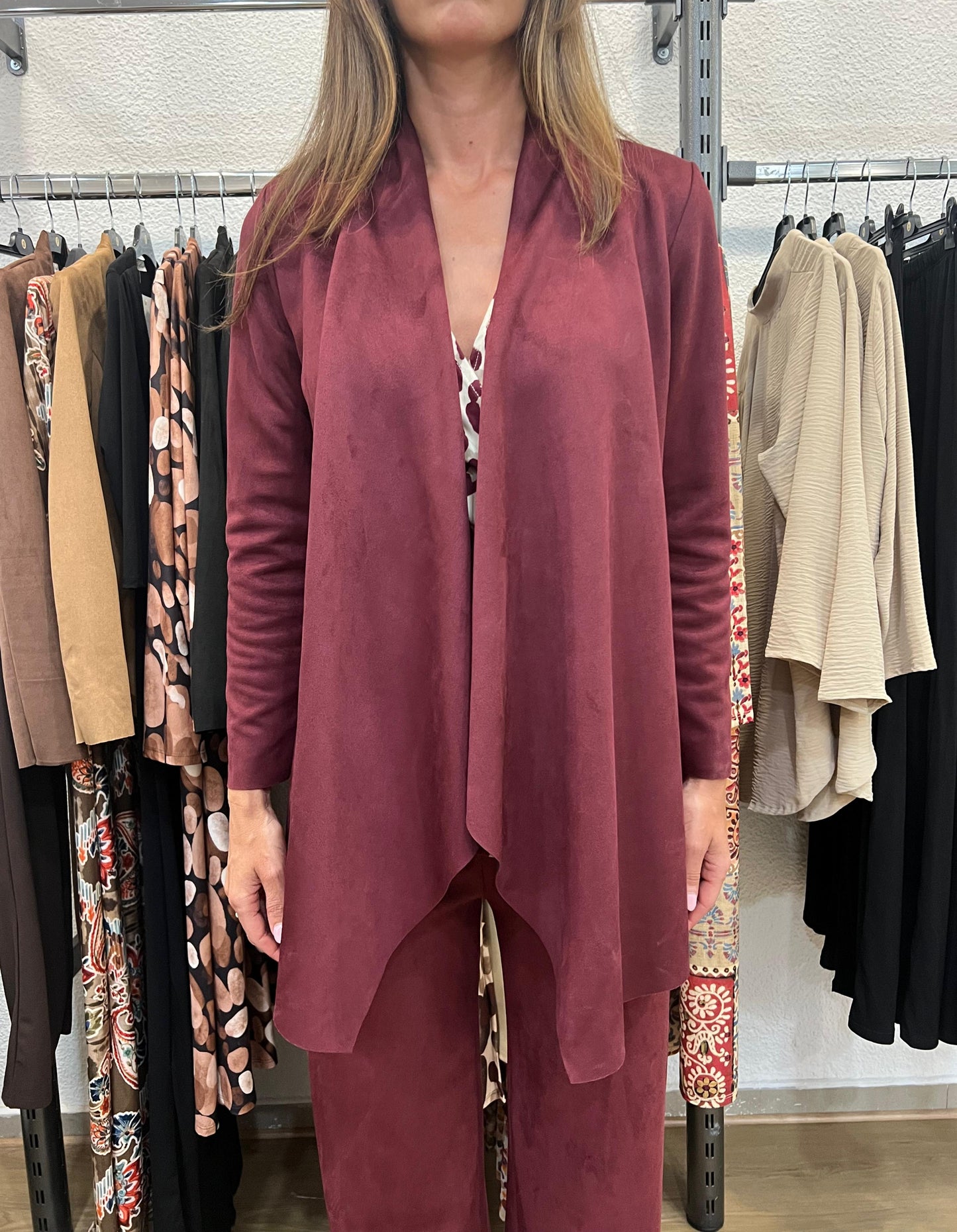 Conjunto antelina Chaqueta larga y pantalón recto-4