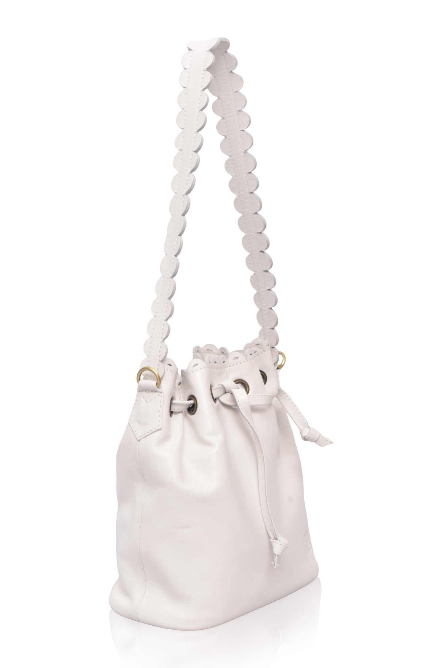 Luisa Scalloped Bucket Bag-4