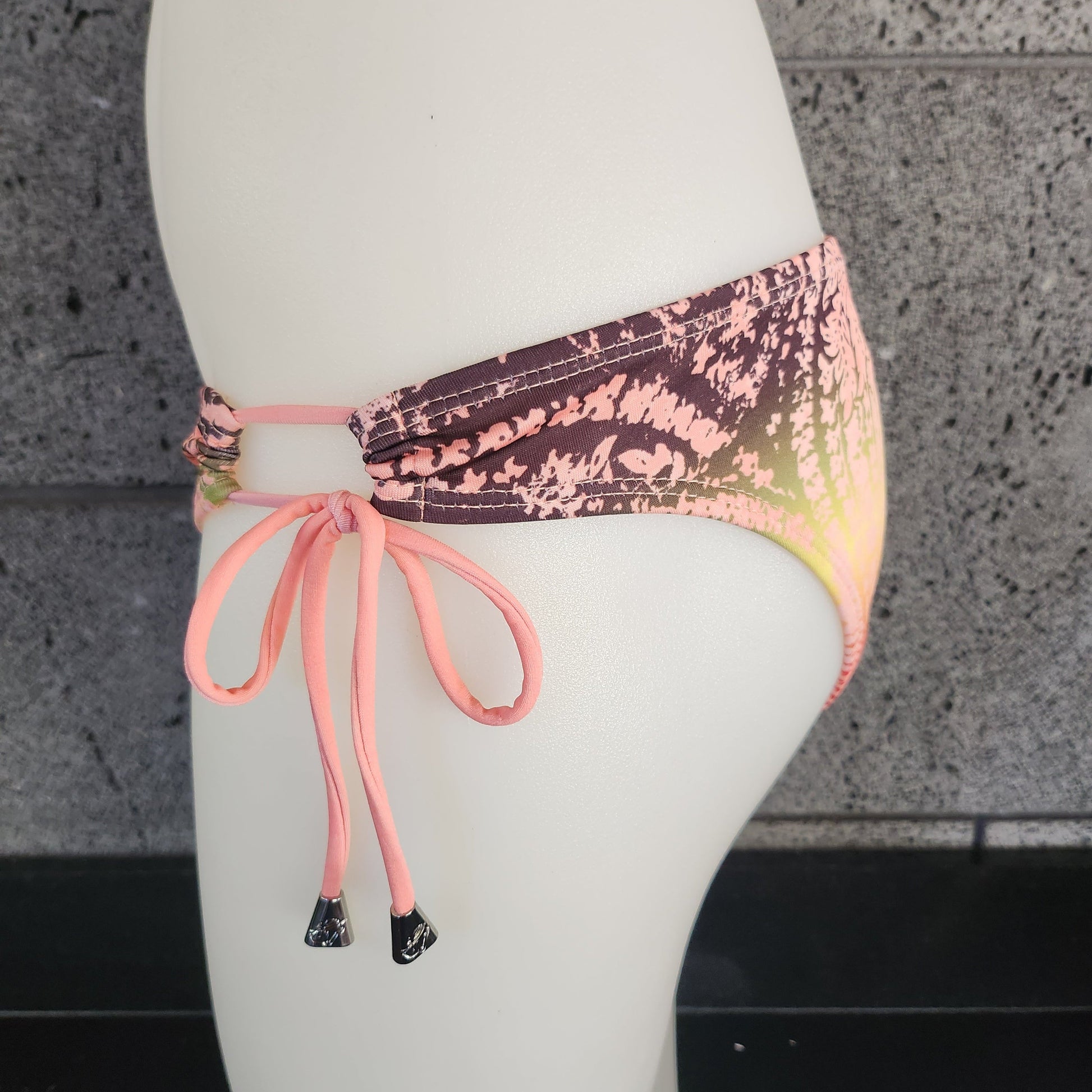 Loco Boutique Bandana Keyhole Gather-3