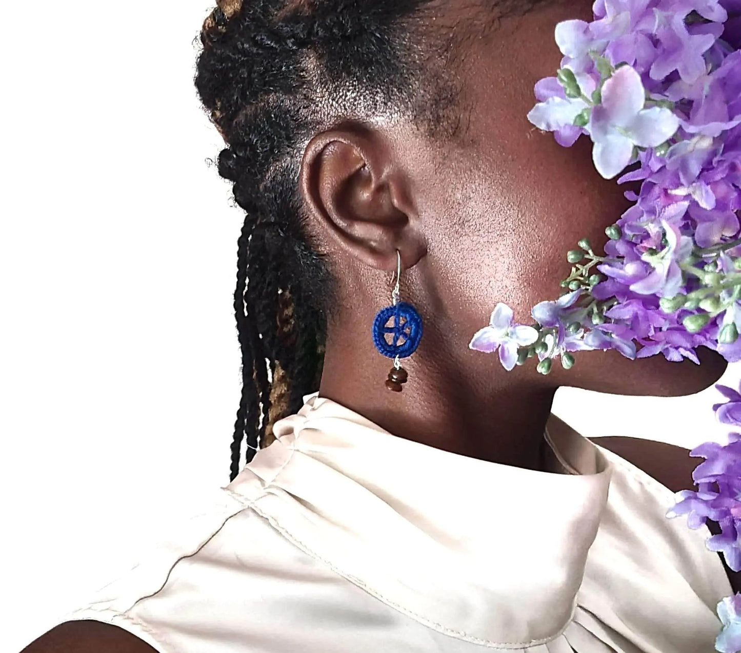 Star In a Circle Earrings-1