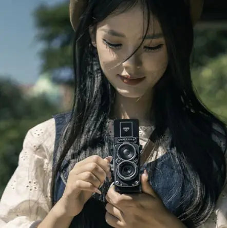 Dual-Reverse Retro Mini Digital Camera