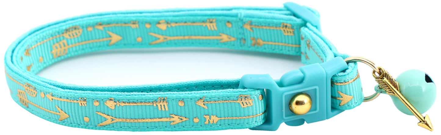 Metallic Gold Arrows Breakaway Cat Collar-28