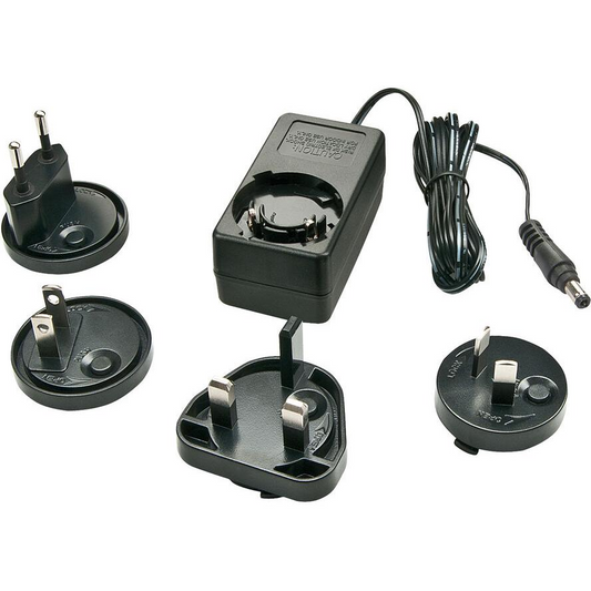 Lindy 73813 adaptoare și invertoare de curent 15 W Negru (73813)-0