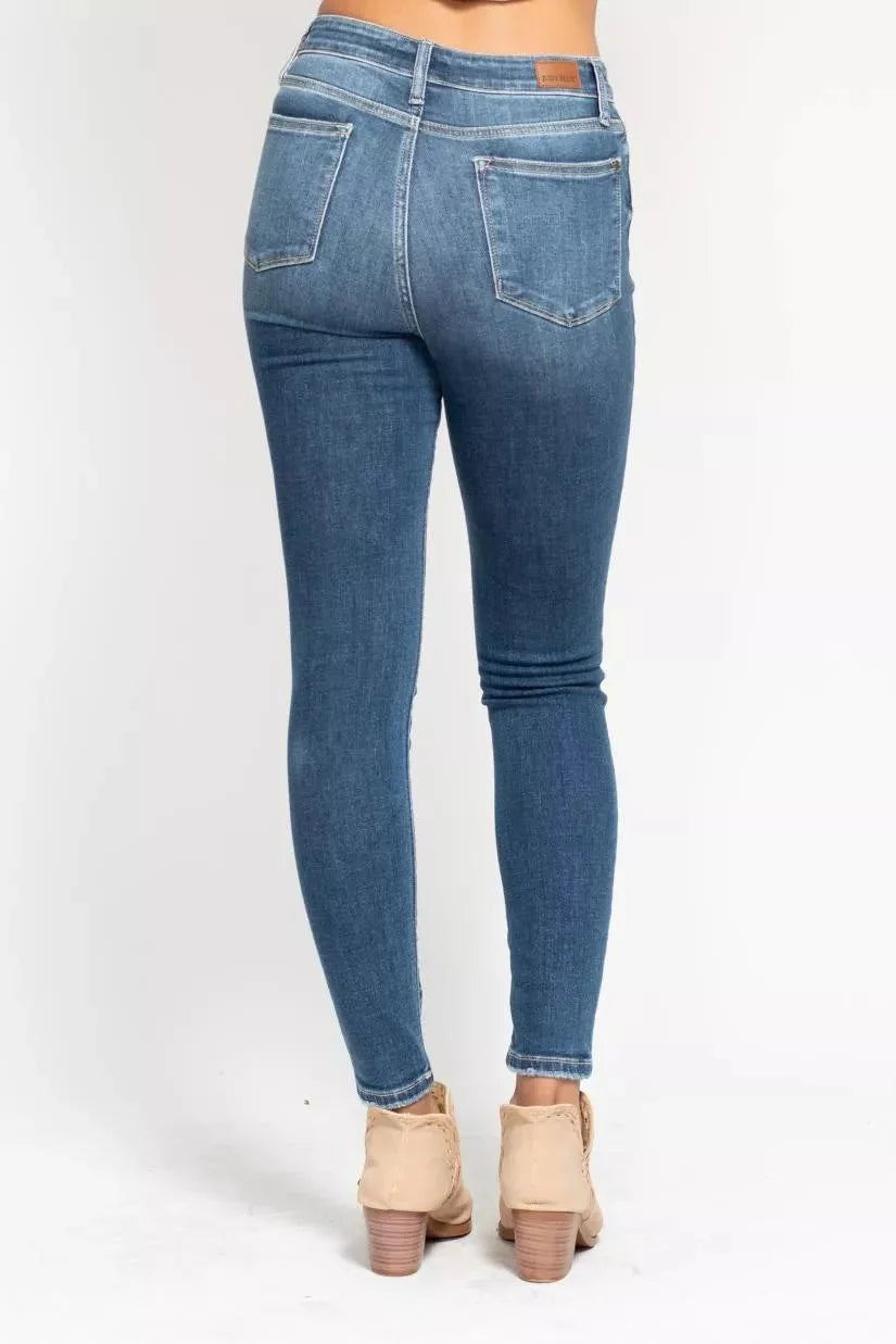 Judy Blue Full Size High Rise Button Fly Skinny Jeans Plus Size-4