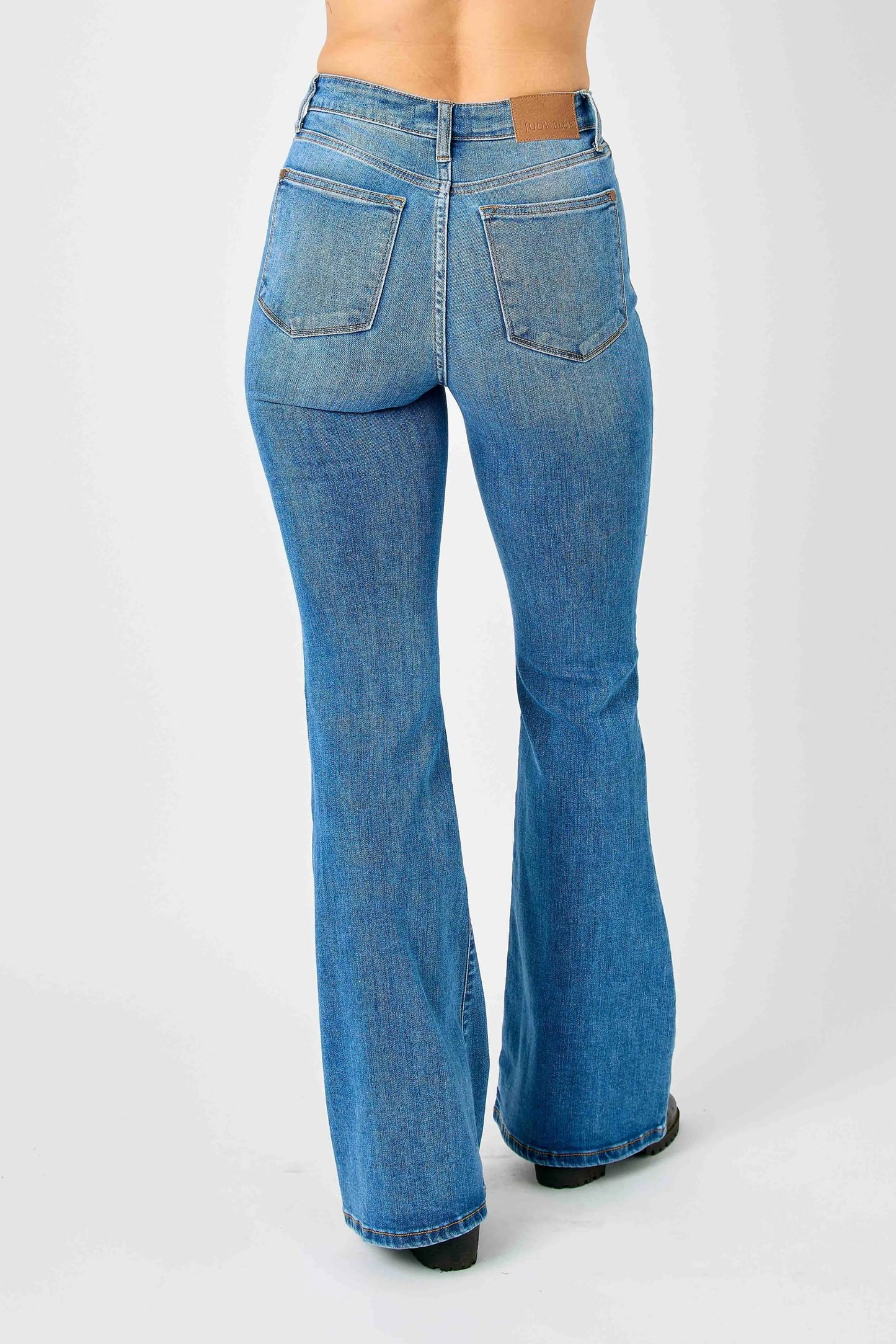 Judy Blue Full Size Hw Classic Flare Jeans Plus Size-4