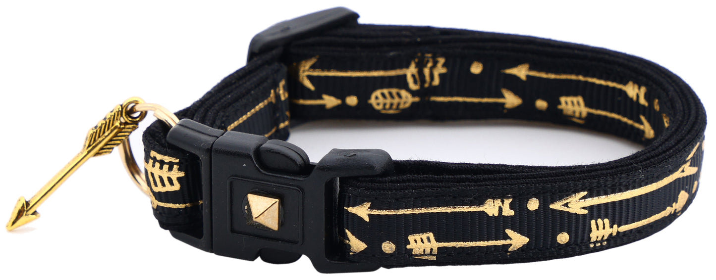 Metallic Gold Arrows Breakaway Cat Collar-16