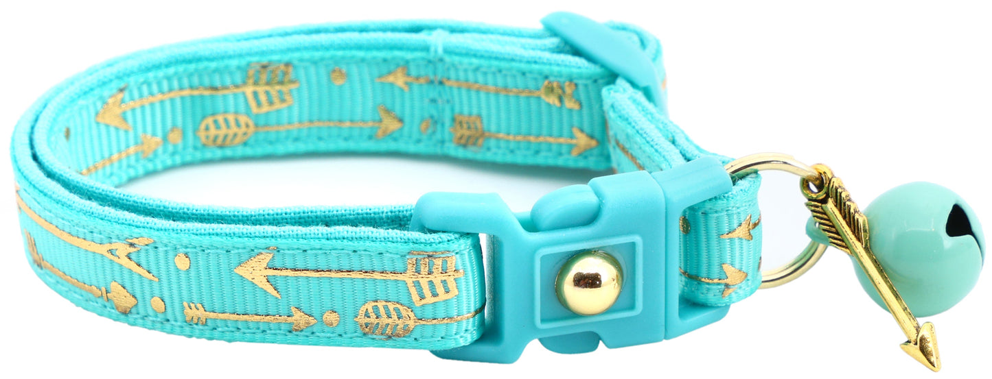 Metallic Gold Arrows Breakaway Cat Collar-25