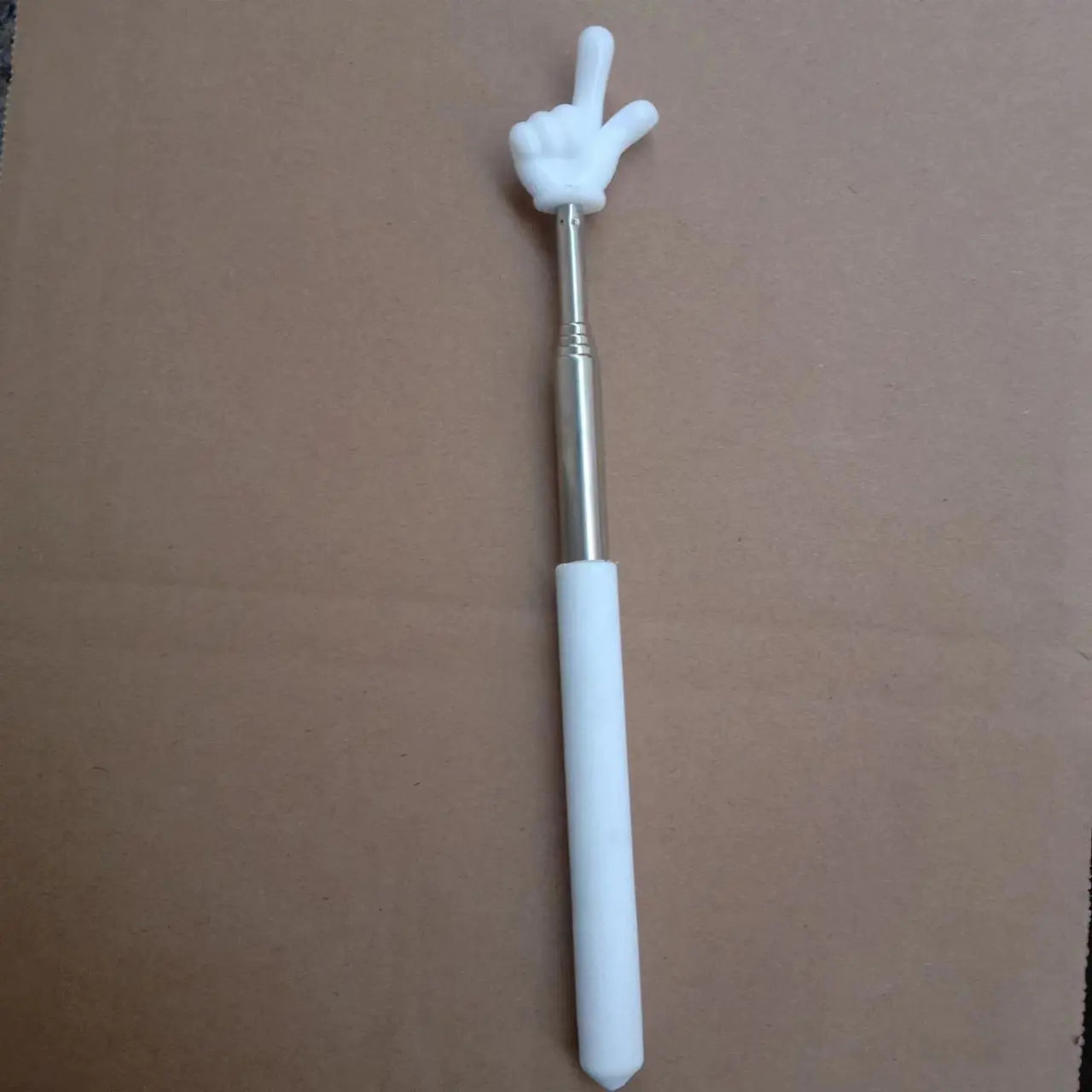 Retractable Teaching Pointer for Children's Reading
