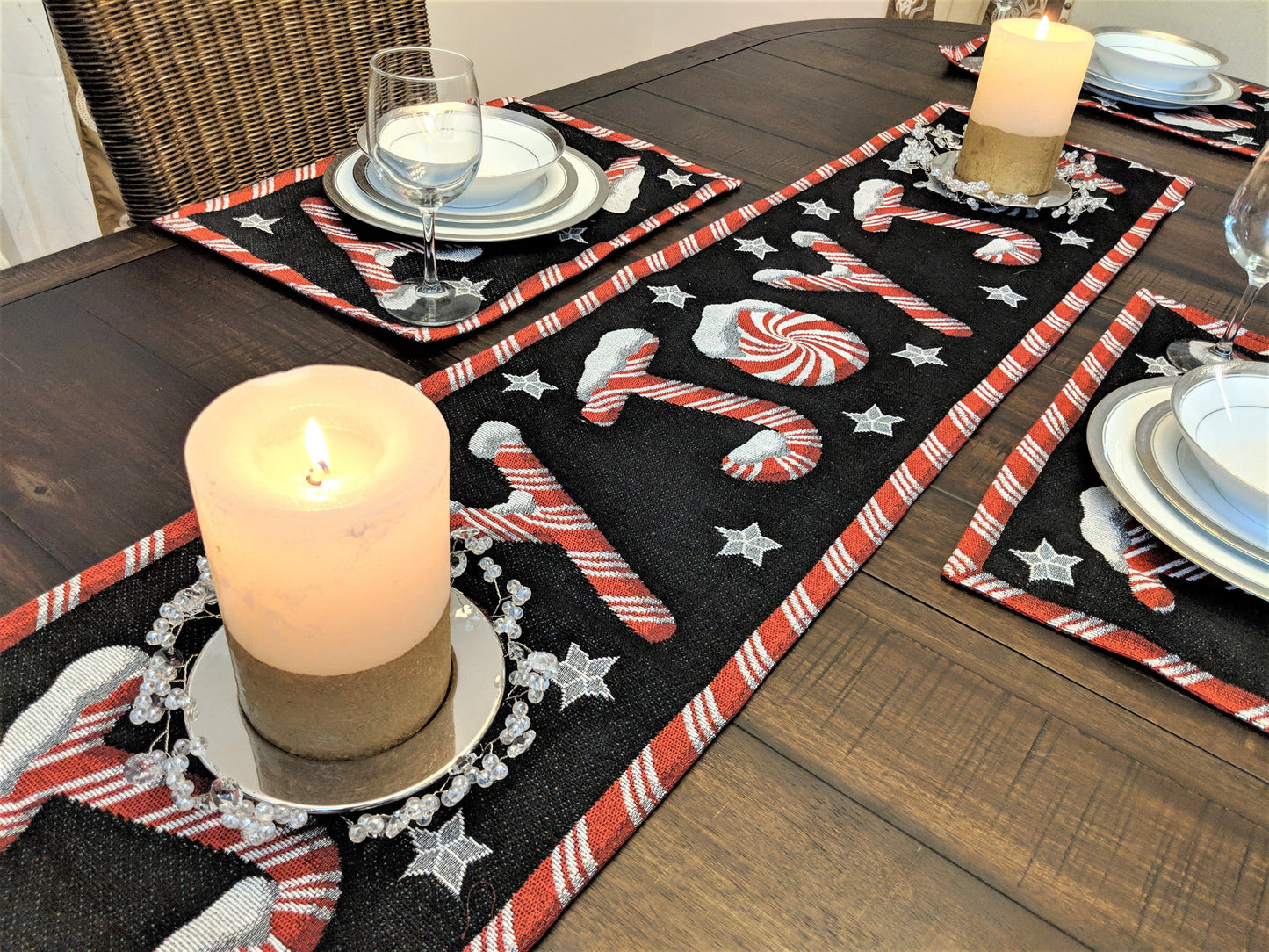 DaDa Bedding Set of 8 Pieces Peppermint Joy Holiday Table Tapestry - 4 Placemats, 2 Table Runners, 2 Throw Pillow Covers (12904)-4