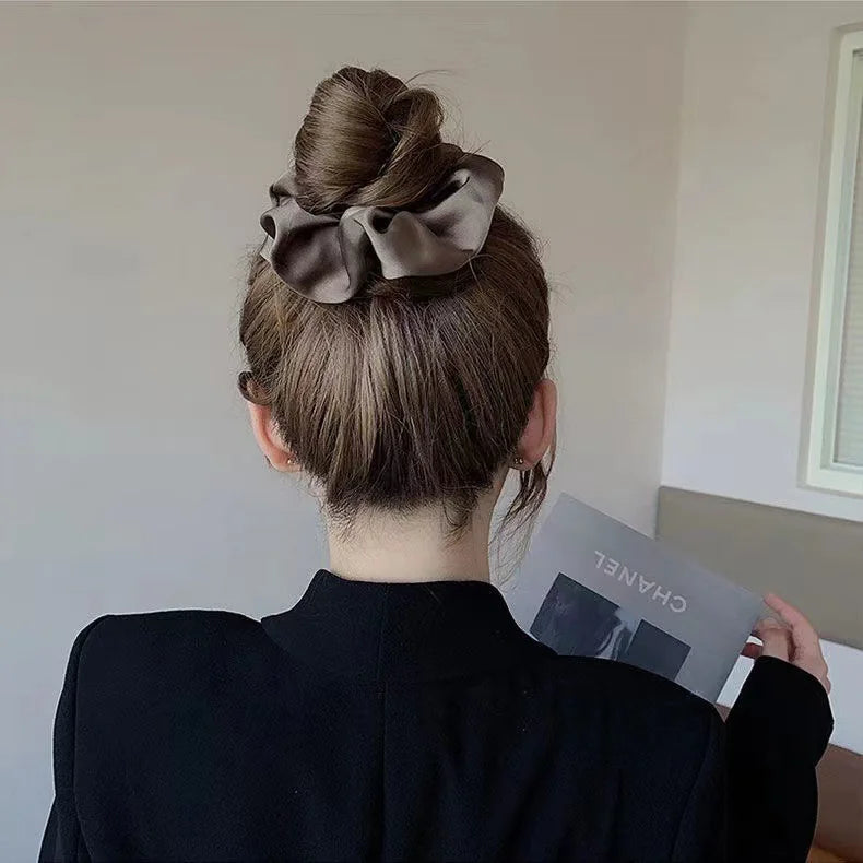 Elegant Minimalist Hair Ring