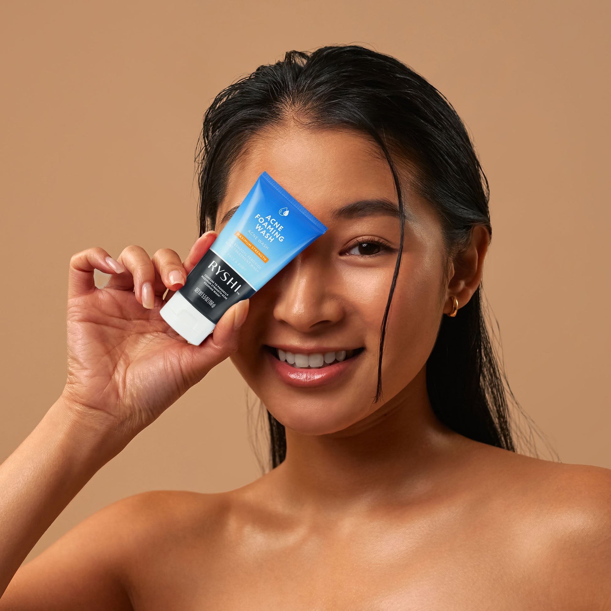 Clear & Glow Skincare Gift Set: Acne Foaming Wash, Revitalizing Facial Wash, and Makeup Remover Cleansing Towelettes-2