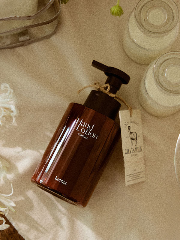 hetras Perfume Essence Hand Lotion 515ml-3