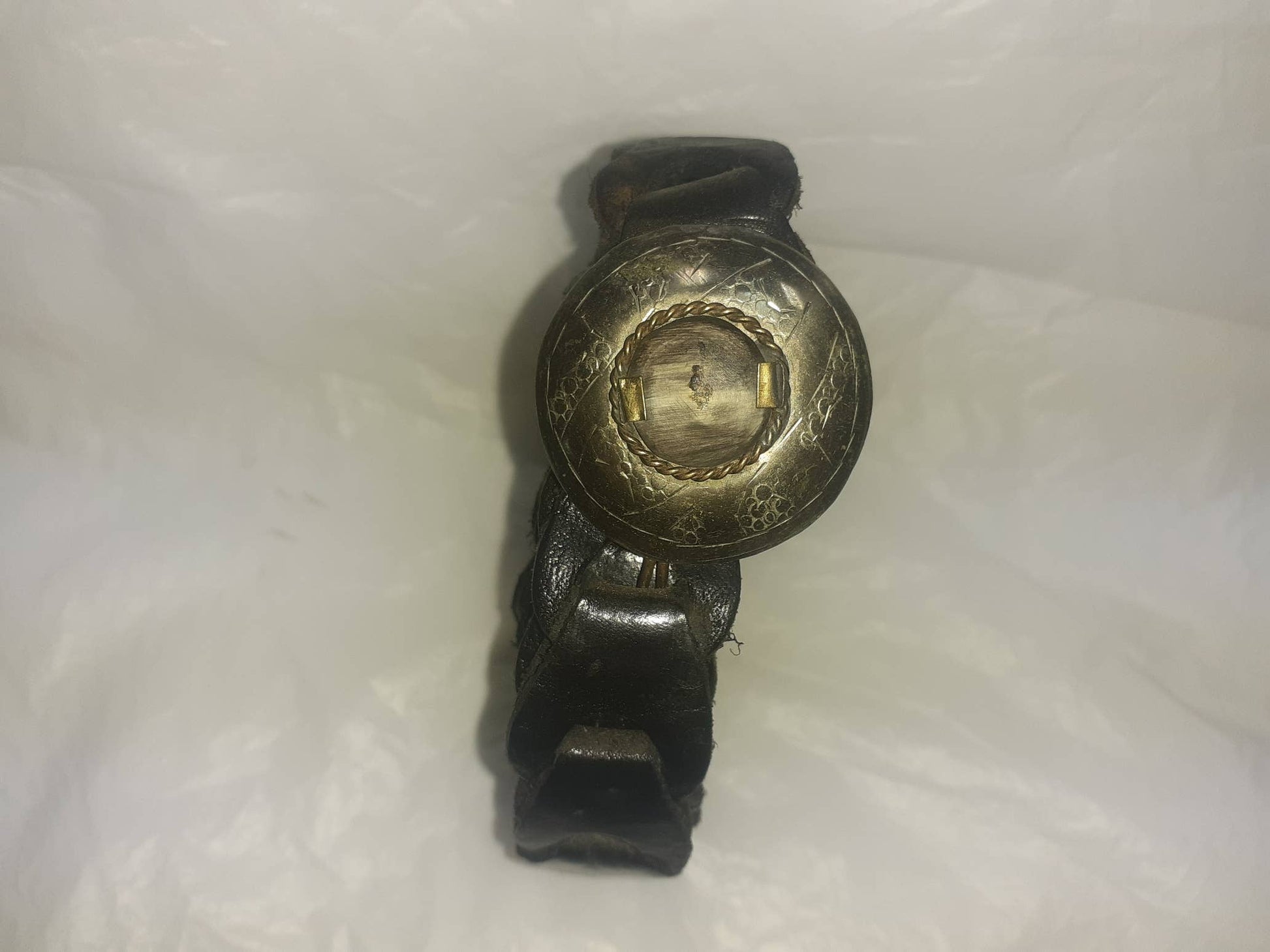 Cinturon de chapa  con hondas-1