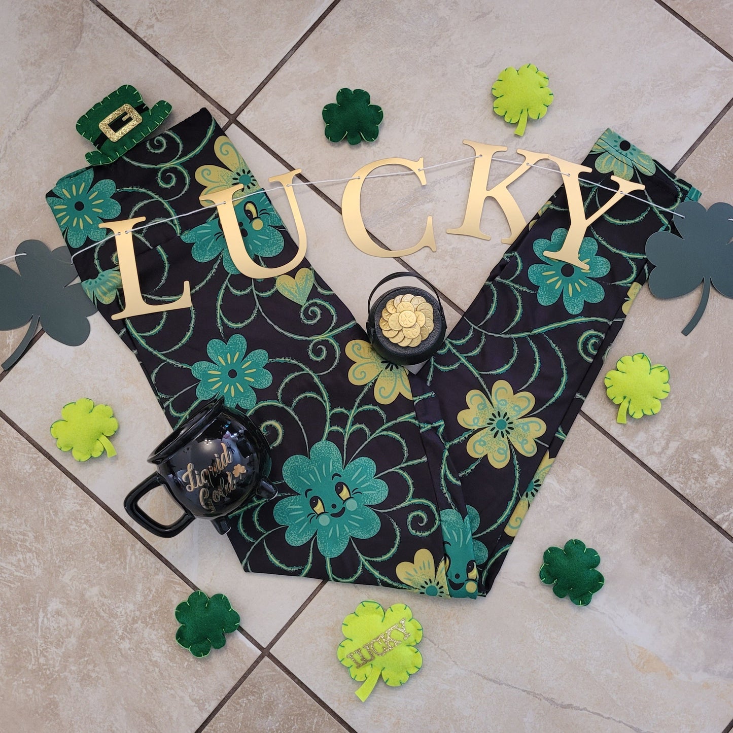 Cobweb Clovers (Johanna Parker Exclusive) - High-quality Handcrafted Vibrant Leggings-0