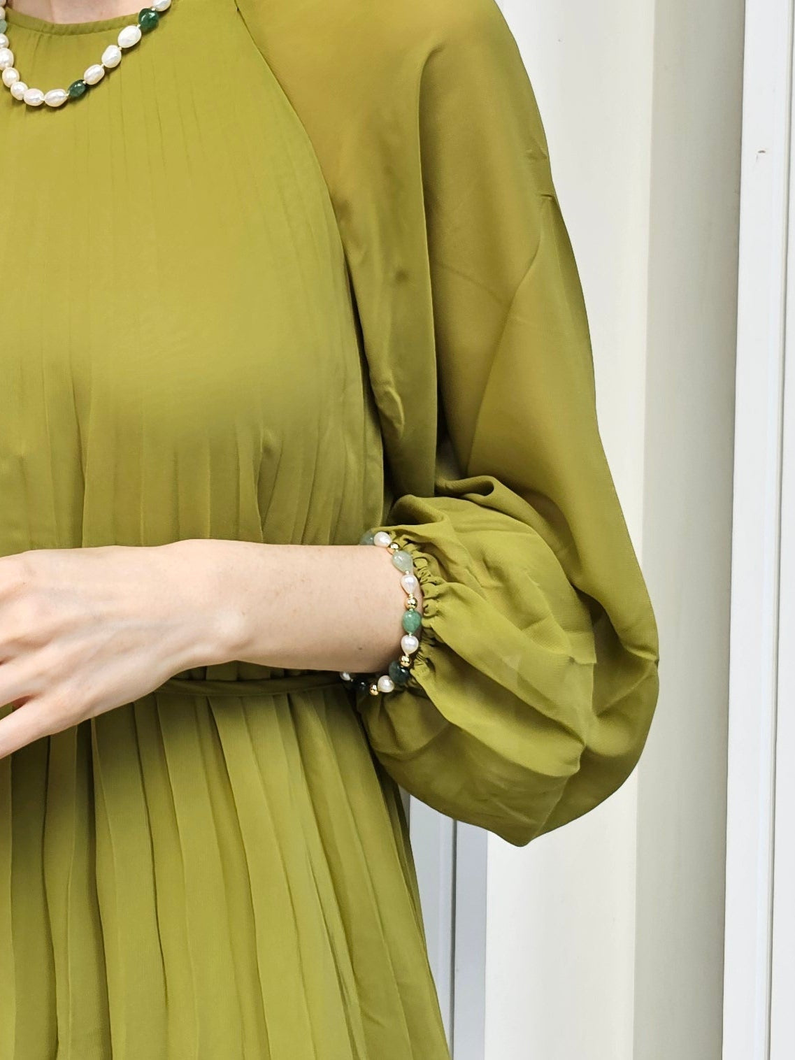 Heart Shaped Green Aventurine With Freshwater Pearls Adjustable Bracelet PB027-3