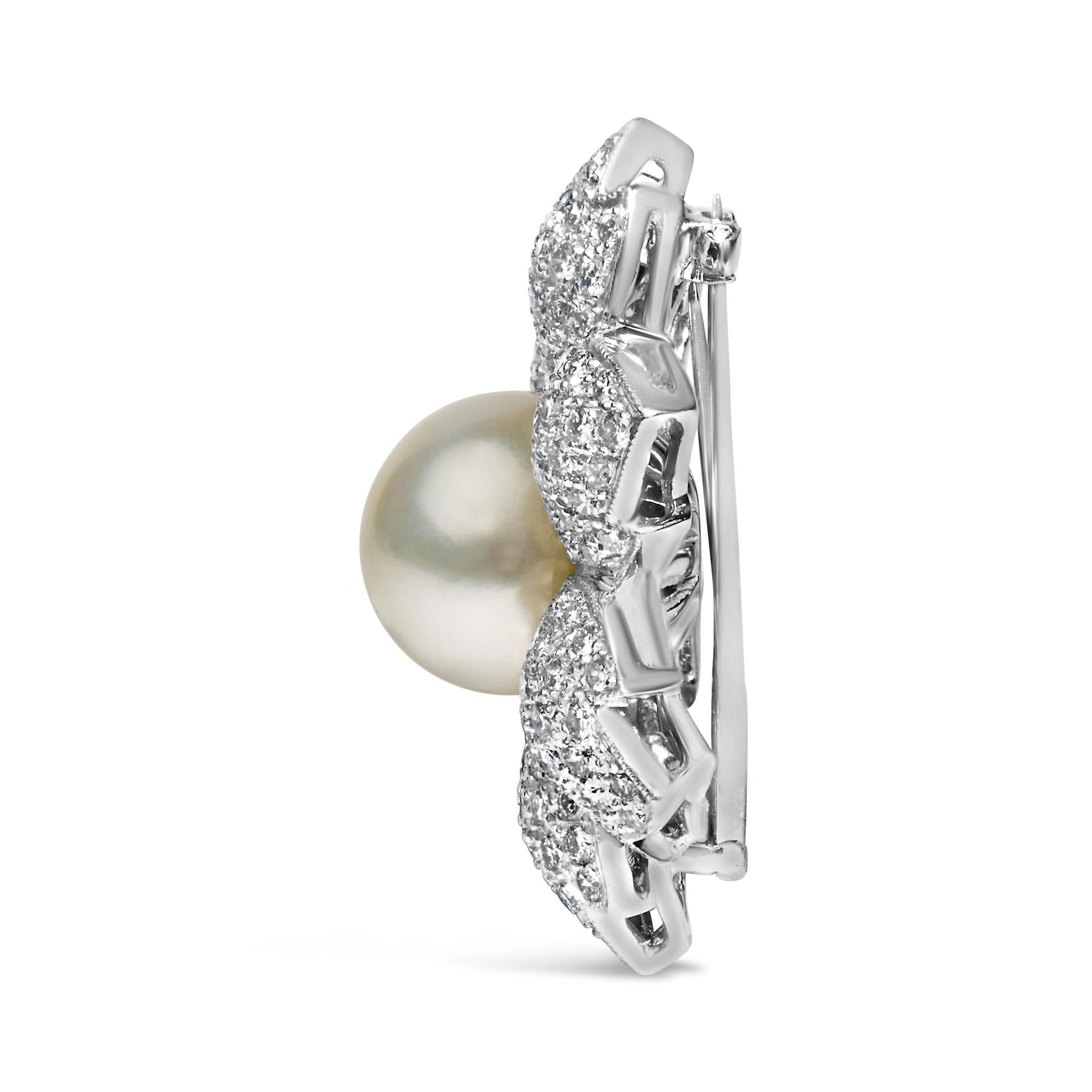 18K White Gold 2 3/4 Cttw Diamond and 12.5 MM Cultured Freshwater Pearl Floral Brooch Pin (G-H Color, VS1-VS2 Clarity)-2