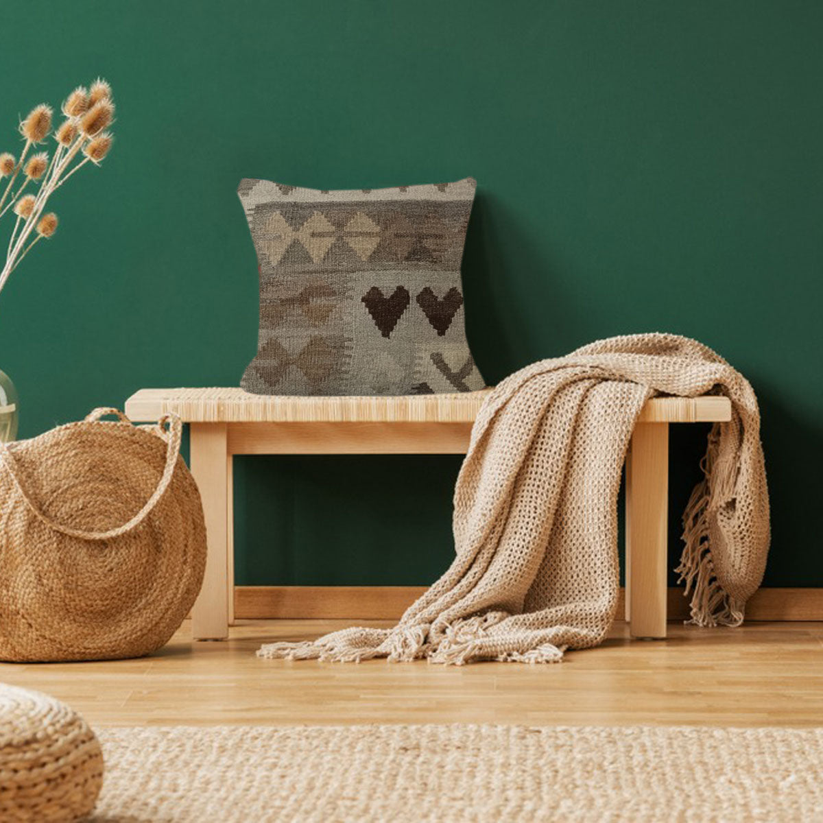 kilim-handwoven-bandicoot-cushion-cover