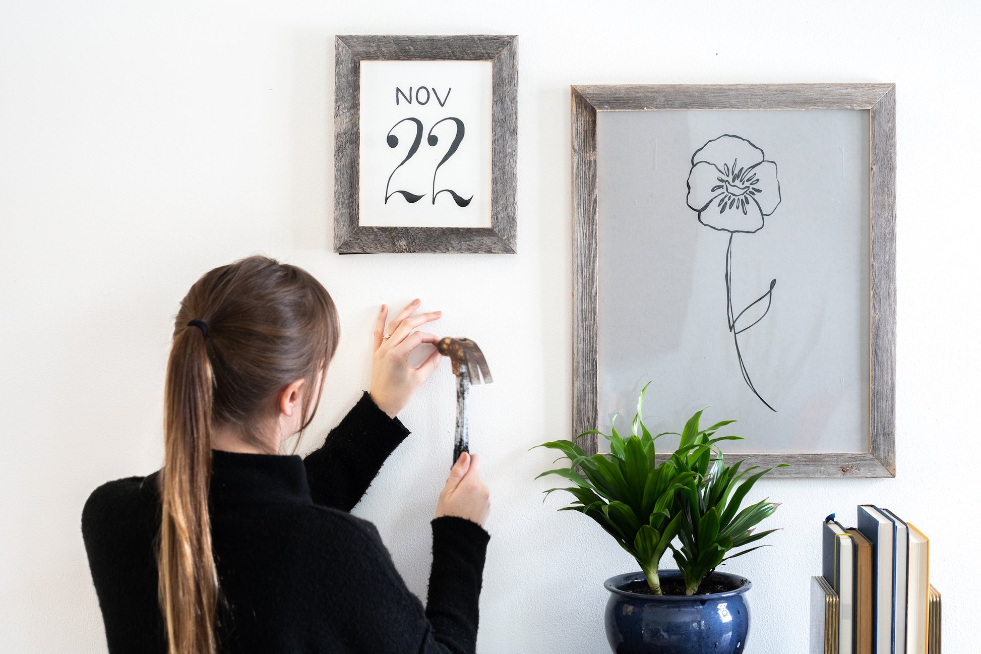 4" x 6" Gray Solid Wood Tabletop Picture Frame-5