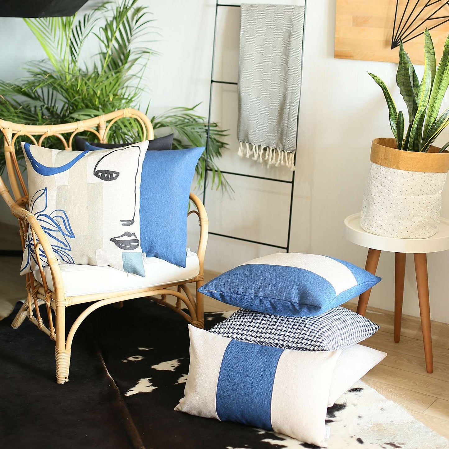 12" X 20" Blue and White Striped Lumbar Throw Pillow-8