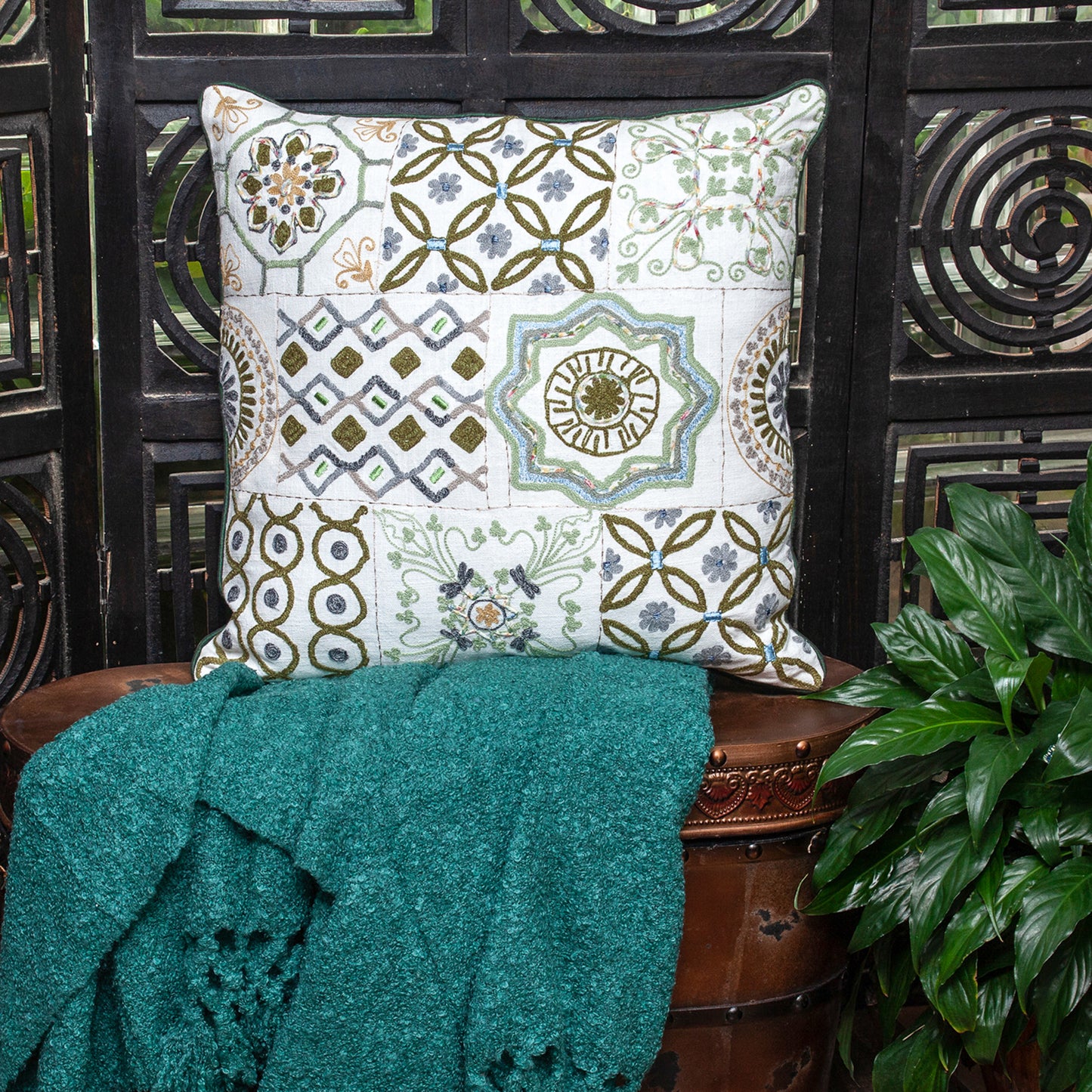 22" Off White Cotton Throw Pillow-6