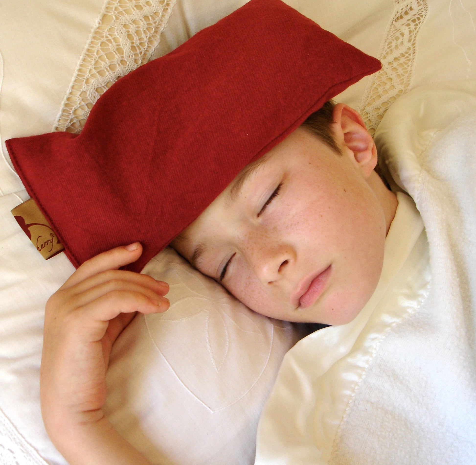 Hot Cherry Eye Pillow in Plush Red Ultra-Suede-4