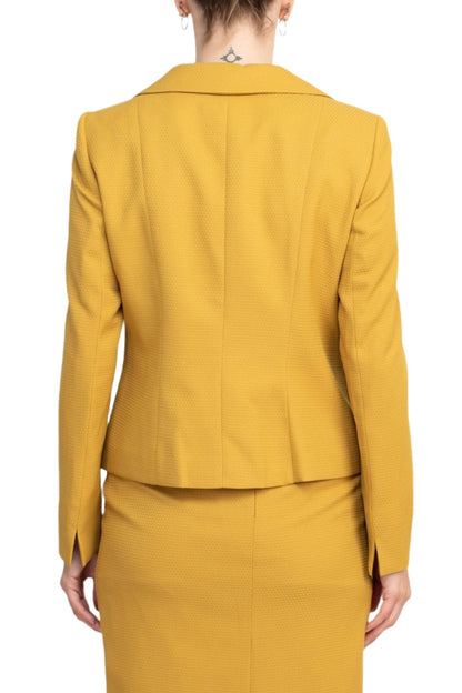 Le Suit Notched Collar 3 Button Flap Pocket Square Texture Jacket with Zipper Back Skimmer Skirt  (Two Piece)-3
