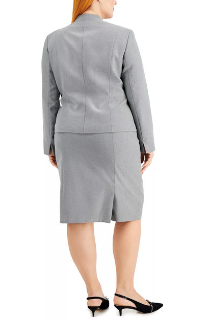 Le Suit Collarless Hook & Eye Closure at Front Shoulder Pads Side Welt Pockets Crepe Jacket with Skirt (Plus Size)-2