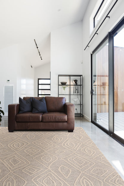 4' X 6' Tan And Ivory Wool Geometric Tufted Handmade Stain Resistant Area Rug-2