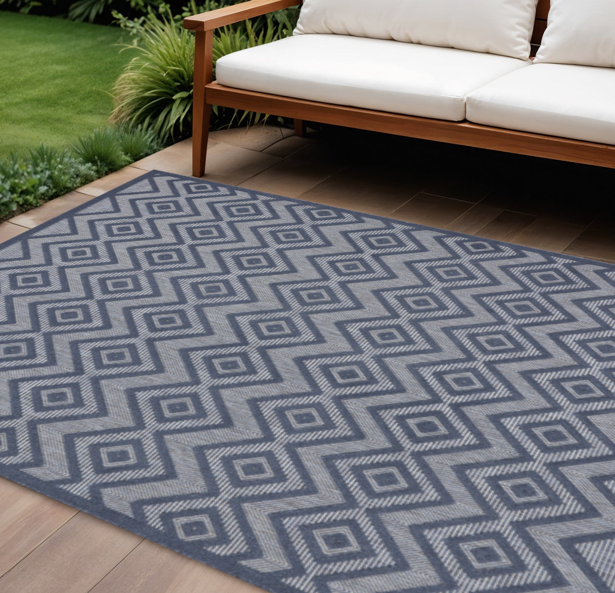 7' X 10' Navy Blue Indoor Outdoor Area Rug-1