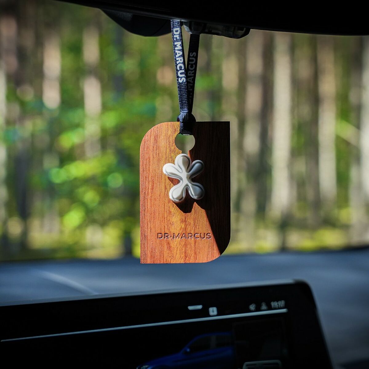 Car Air Freshener Dr Marcus Lucky Midnight Mist Wood Plastic Fragrance Pendant-1