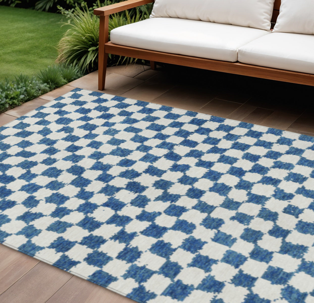 8' X 10' Navy Blue And Ivory Geometric Washable Indoor Outdoor Area Rug-1