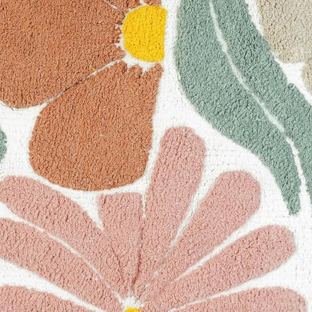 32" Light Blue Red And White Cotton Floral Bath Rug-3