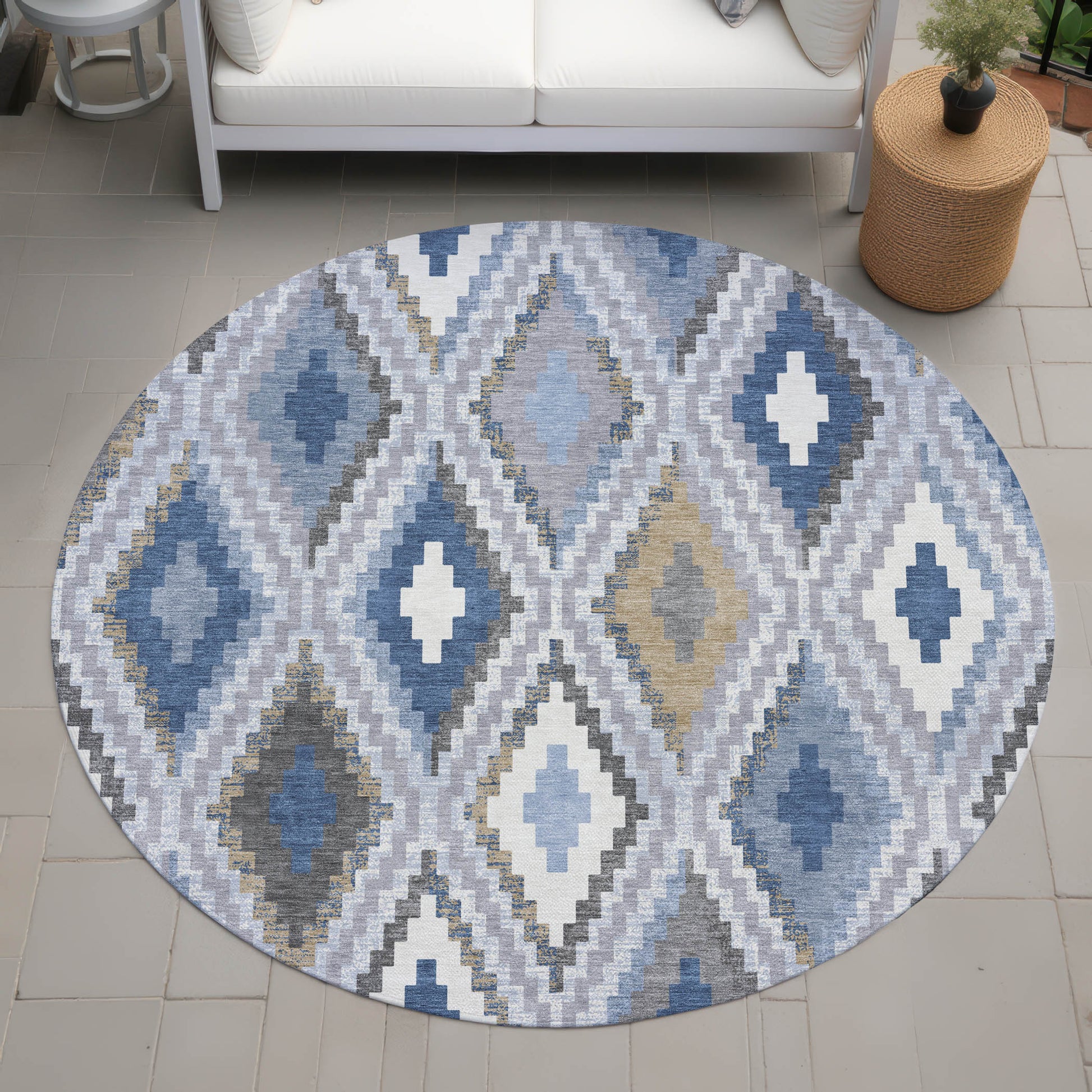8' Denim Blue Gray And Ivory Round Geometric Washable Indoor Outdoor Area Rug-6